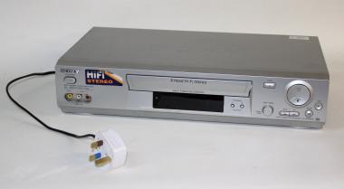 Видеомагнитофон Sony SLV-ED925PS